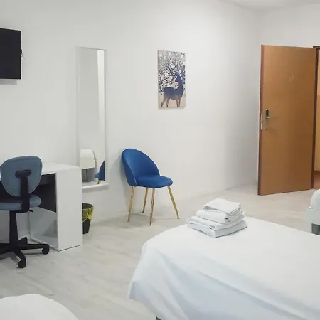 Hotel La Boheme E 2*