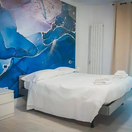La Boheme Smart Hotel 2*