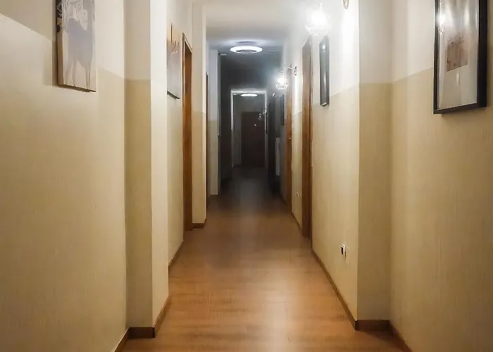 Hotel La Boheme E 2*