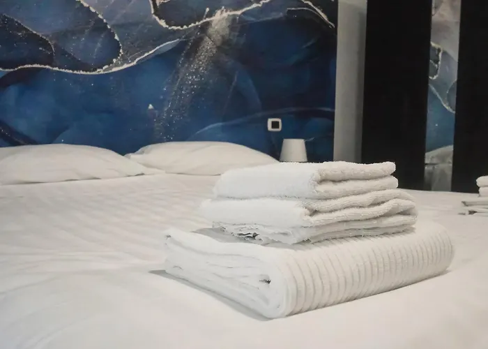 La Boheme Smart מלון 2*