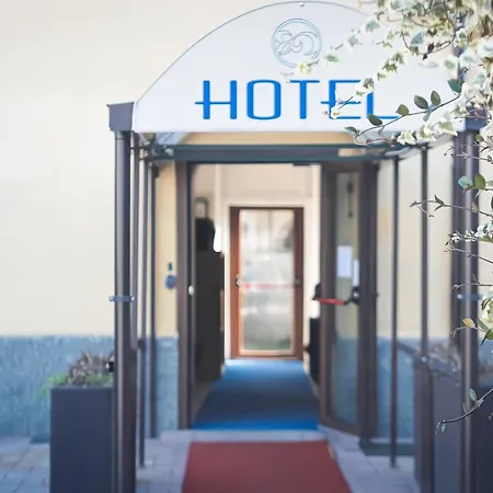 La Boheme Smart 2* Turin